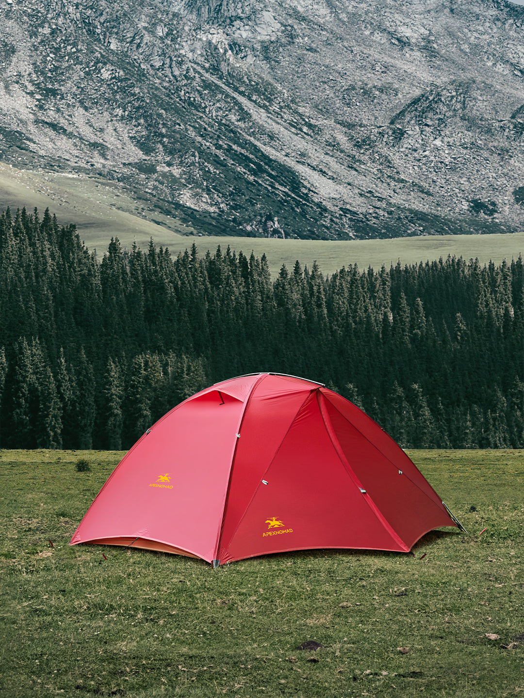 SPACIOUS FOR TWO Two doors and a roomy interior give you more space, comfort, and easy access.